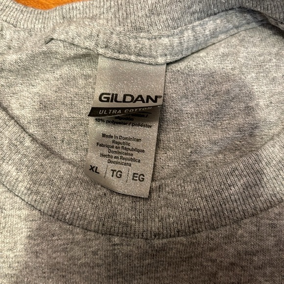 Tridelta T shirt worn once never placed in drier - Picture 2 of 2